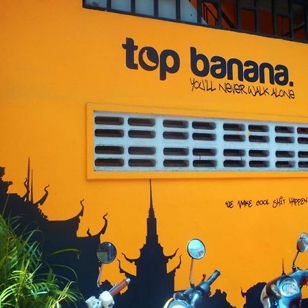 Top Banana Guesthouse & Rooftop Bar Phnom Penh Exterior foto